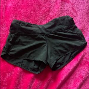 lululemon athletica low rise speed up shorts